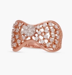 The Sparkling Bow Ring